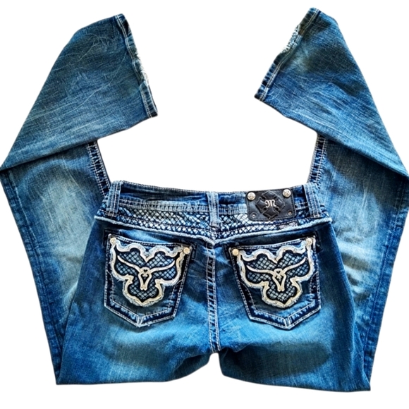 Miss Me Denim - ISO: Miss Me Size 28 Inseam 34